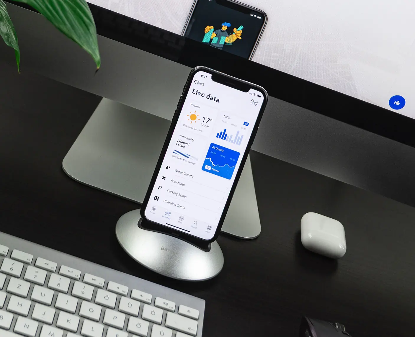 Phone in Docking Station with Keyboard and Monitor Phone in Docking Station with Keyboard and Monitor